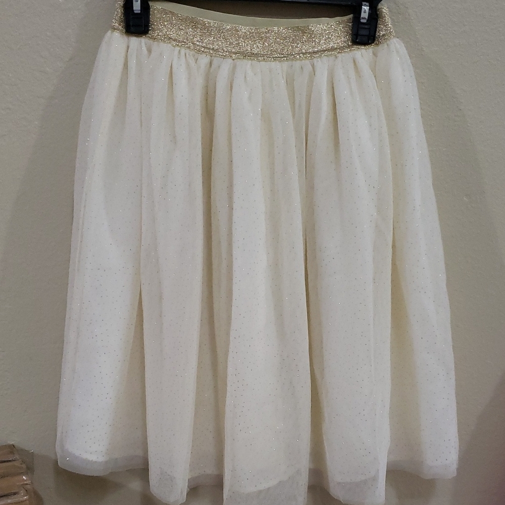 GAP Cream Skirt with Gold Accent